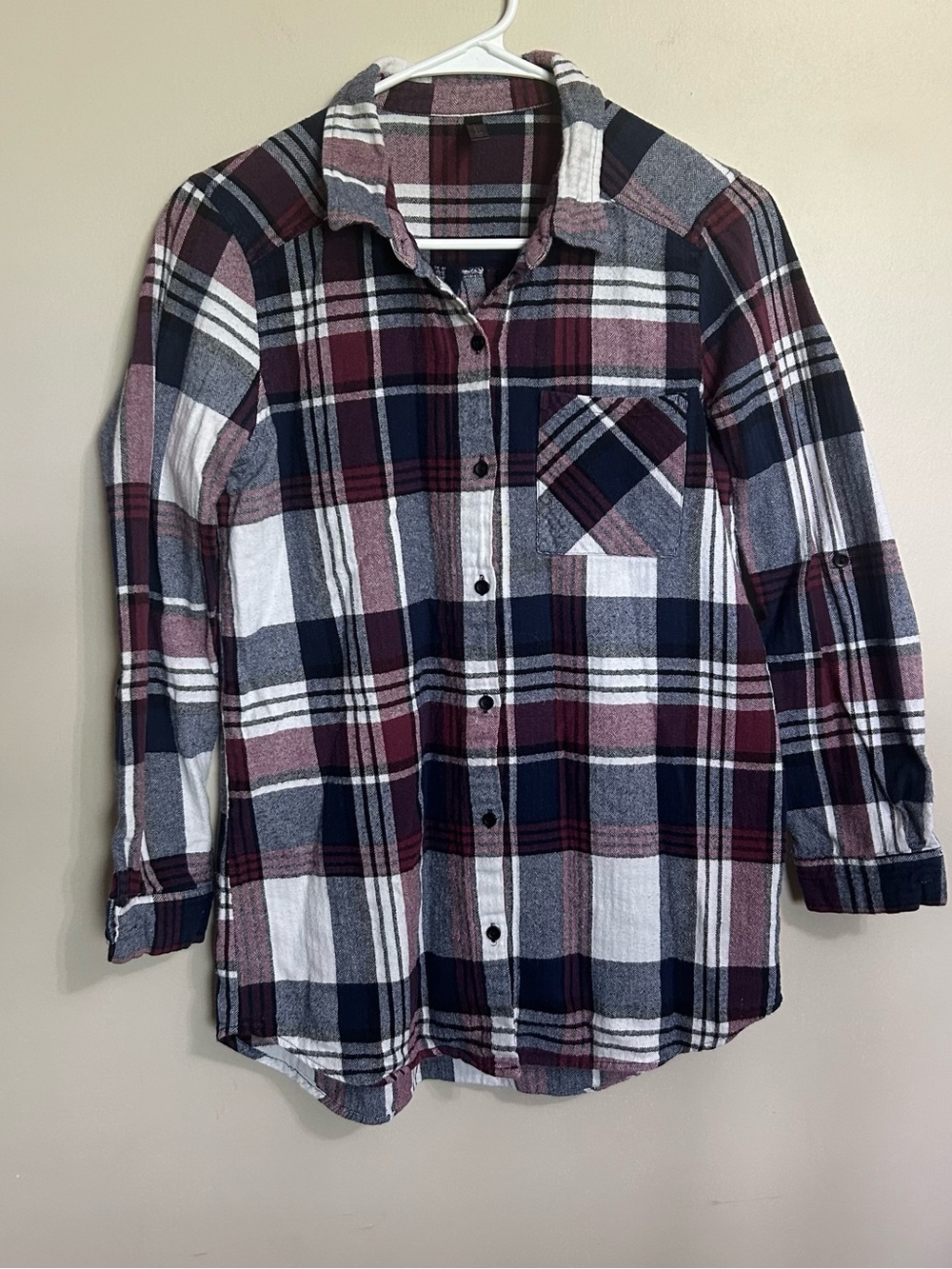 Full Tilt Plaid Button Down Shirt Burgundy Navy White Size M